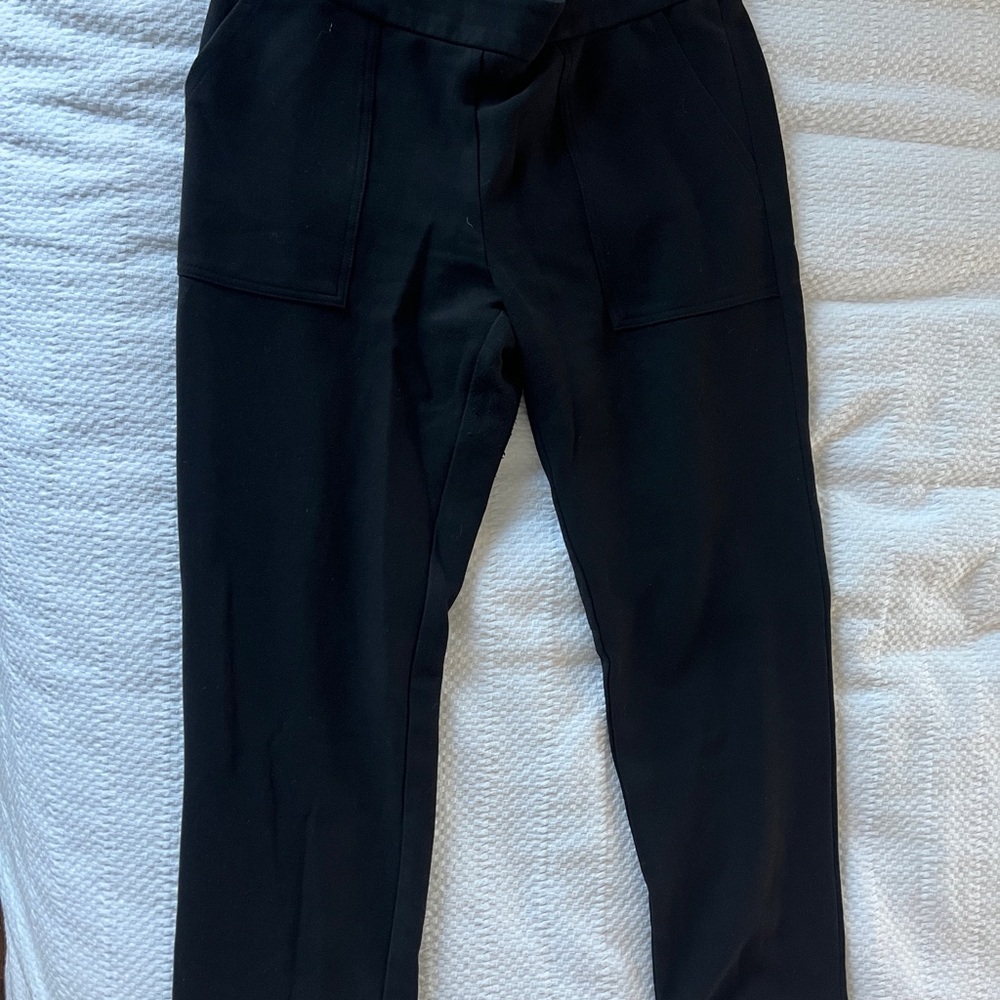 Chic Black High-Waisted Pants
